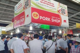 Phường Mỹ Bình kiểm tra đảm bảo an toàn thực phẩm  Tết Nguyên đán Giáp Thìn và mùa Lễ hội Xuân 2024